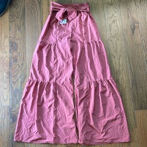 BRAND NEW HALARA bell bottom pants